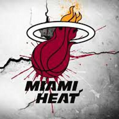 Profile Picture of Louis Gonzalez (@EmeraldHunter01) on Twitter