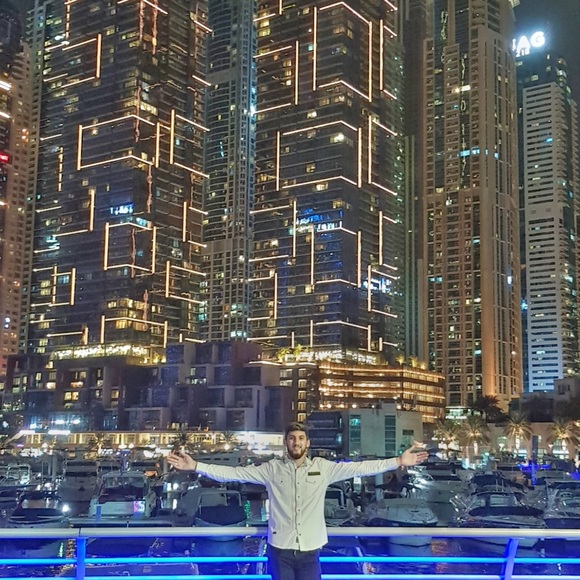 Profile Picture of Mohammad Alkhatib (@mohammadalkhati) on Poshmark