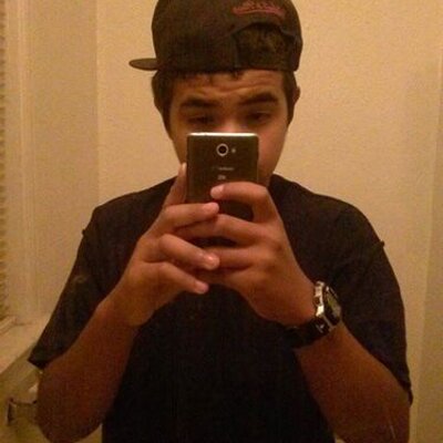 Profile Picture of Benny Sandoval (@ayye_benny) on Twitter