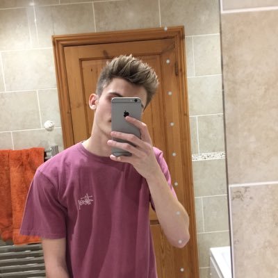 Profile Picture of Harry (@harry_skipper) on Twitter
