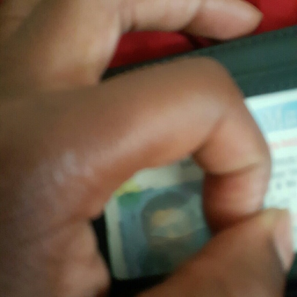 Profile Picture of Joseph Conteh (@shdjsjxndhd) on Poshmark