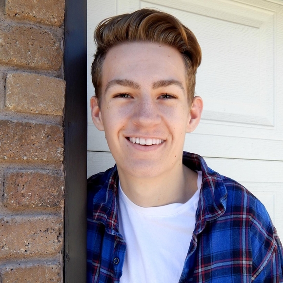 Profile Picture of Alexander mcguire Goodman (@alex4good) on Poshmark