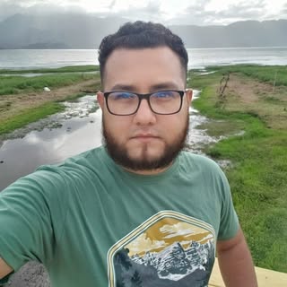 Profile Picture of Carlos Perez (@carlfila) on Instagram