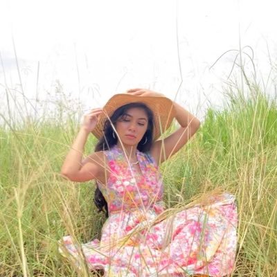 Profile Picture of Adeana (@annaaguilar3) on Twitter