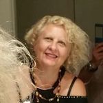 Profile Picture of Lisa Ragusa (@lisaragusa) on Instagram