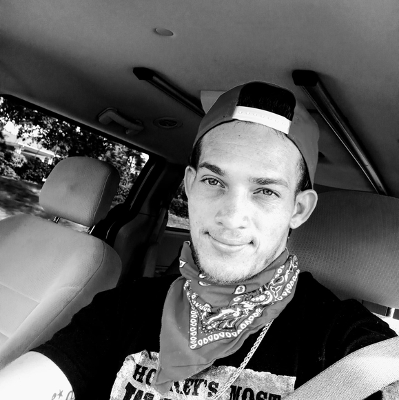 Profile Picture of Jeffrey Garvin (@jeffreygarvin) on Poshmark