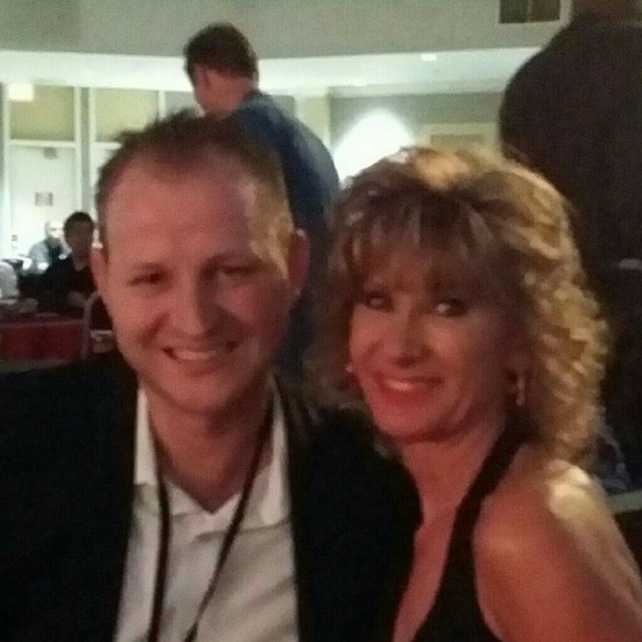 Profile Picture of Cindy Parulski (@cparulski) on Poshmark