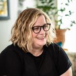Profile Picture of Kim Baldwin (@theblondemule) on Instagram