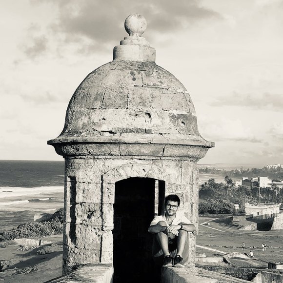 Profile Picture of Harshit Mahajan (@harshitmahajan) on Poshmark