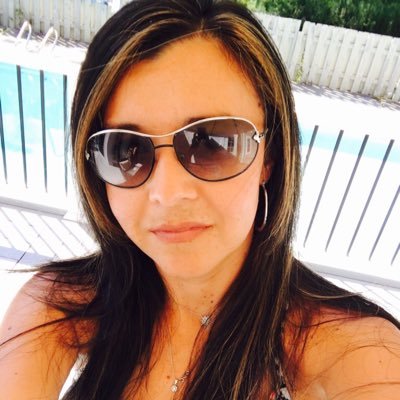 Profile Picture of Nancy Colburn (@nancy_colburn) on Twitter