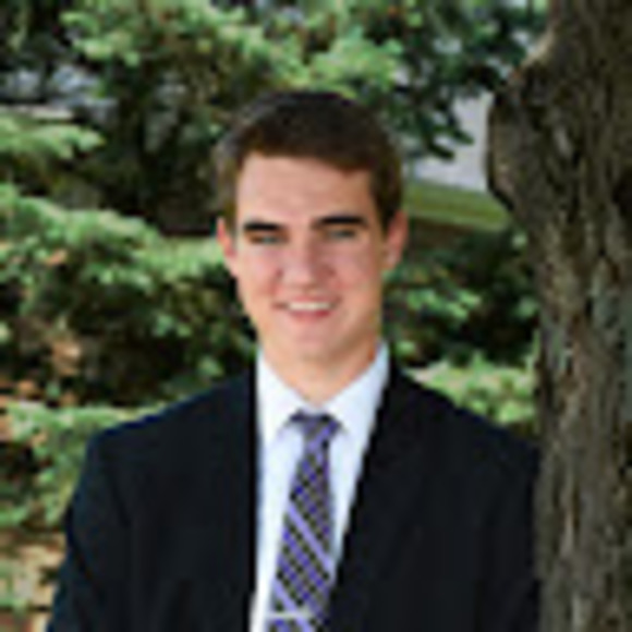 Profile Picture of Riley Cebulskie (@rileycebulskie) on Poshmark