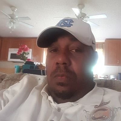 Profile Picture of Ernest Newton (@ErnestN59561526) on Twitter