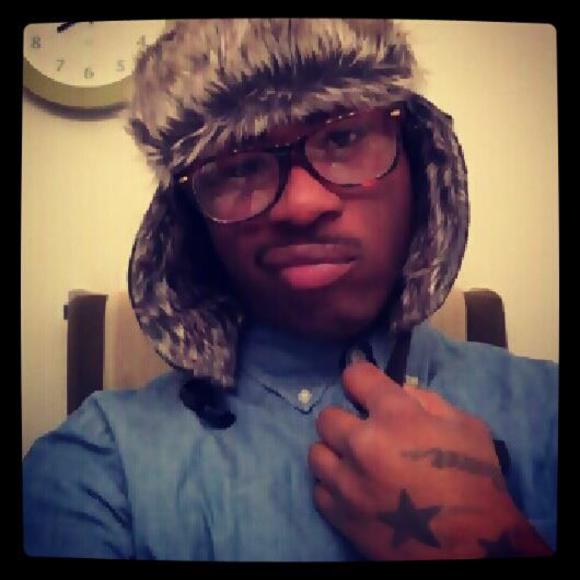 Profile Picture of Derrick Lucas (@derricklucas) on Poshmark