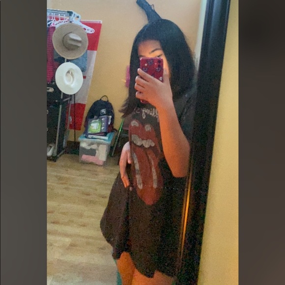 Profile Picture of Mariah jane Tarroza (@zurin13) on Poshmark