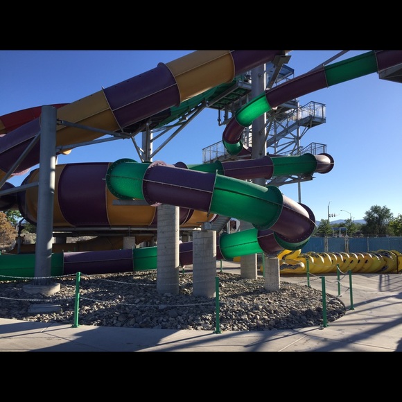 Jo De leon - Poshmark Profile Picture of Jo De leon (@joba04) on Poshmark