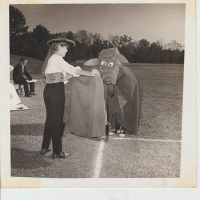 Profile Picture of Dawn Renee Walser (@ReneeWalser) on Twitter