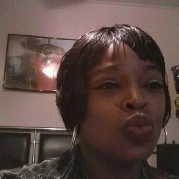 Profile Picture of Dawn Boudy (@dawnsherel6) on Poshmark