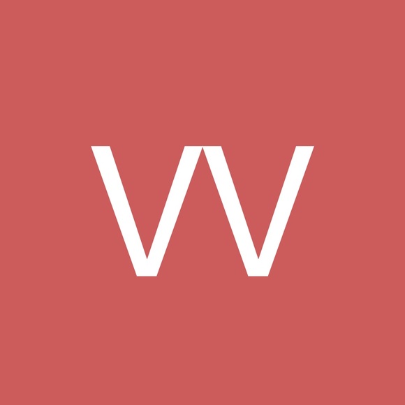 Profile Picture of Vivian46788 Vivian46788 (@vivian46788) on Poshmark