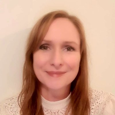 Profile Picture of Jennifer Browne (@Jenni_tok) on Twitter