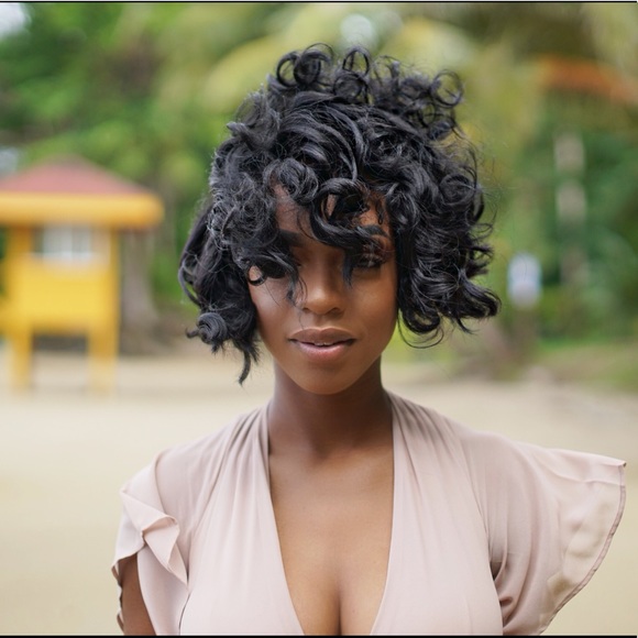 Profile Picture of Mariah Prescod (@mariahprescod) on Poshmark