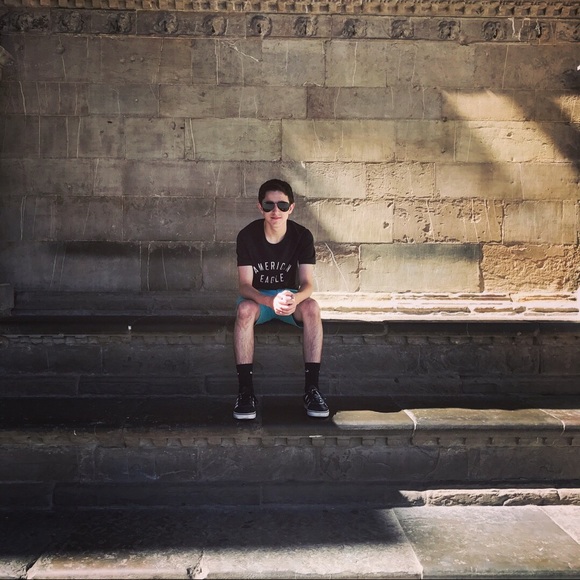 Profile Picture of Thomas Mauro (@thomasmauro) on Poshmark