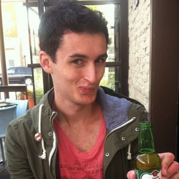 Profile Picture of Sean Pohlod (@seanpohlod) on Poshmark