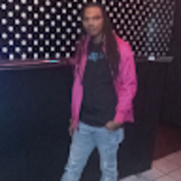 Profile Picture of Jermale Hasty (@jermalehasty) on Poshmark