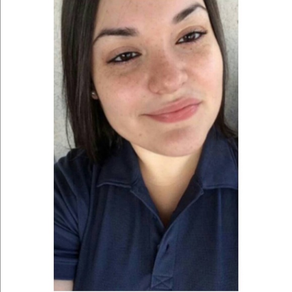 Profile Picture of Marjorie Gonzalez (@marjincharge) on Poshmark