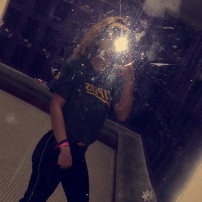 Profile Picture of Taylor Rutledge (@_TaylorRutledge) on Twitter
