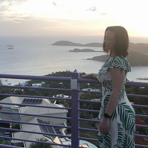 Profile Picture of Aimee Achilli (@achillia) on Poshmark