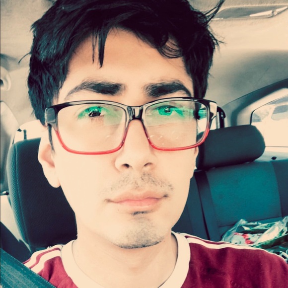 Profile Picture of Mario Alarcon (@malarcon1097) on Poshmark