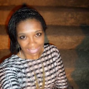 Profile Picture of Paula Abreu (@paulaabreu33) on Twitter