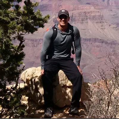 Profile Picture of Noel Irizarry (@RNKNPR) on Twitter