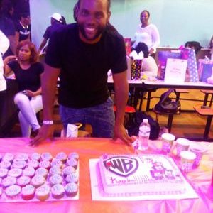 Profile Picture of Travis Prather (@devinepastries) on Twitter