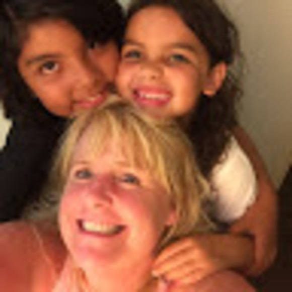 Profile Picture of Cathy Sessler (@cathysessler) on Poshmark