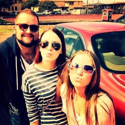 Profile Picture of Chris Hileman (@iamateddywoof) on Twitter