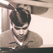 Profile Picture of Simon Miner (@SimonMiner) on Youtube