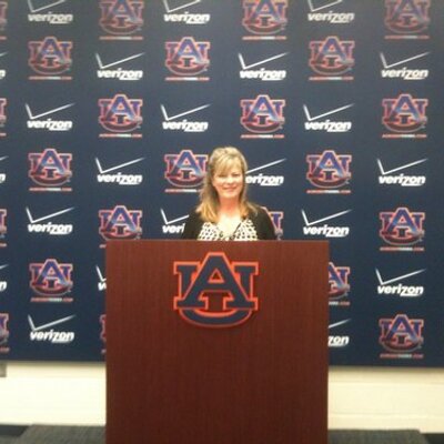 Profile Picture of LuAnn Sims Carpenter (@lassygt) on Twitter