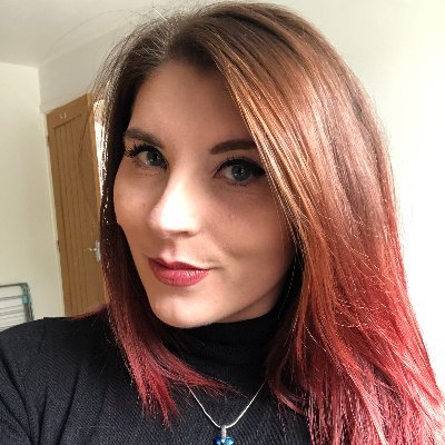 Profile Picture of Hannah Albone (@QuirkySpark) on Twitter