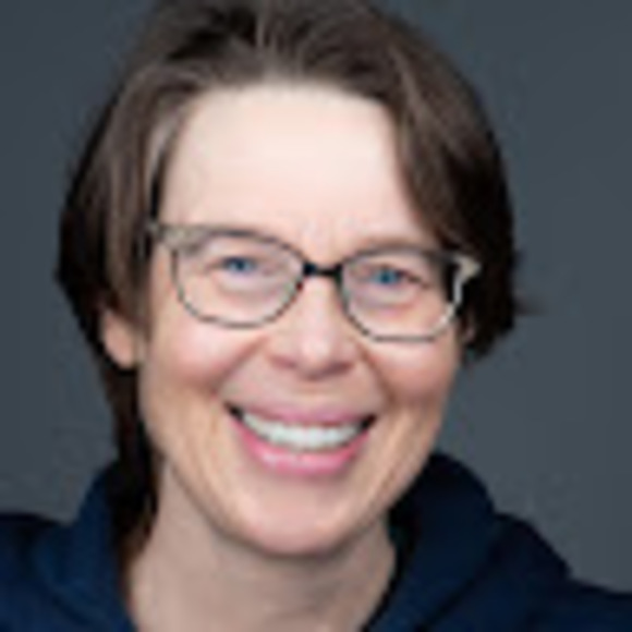 Profile Picture of Diana Clements (@psforestschool) on Poshmark