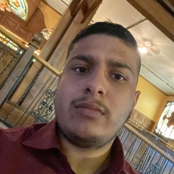 Profile Picture of Jose Ramos (@joseramos289) on Poshmark