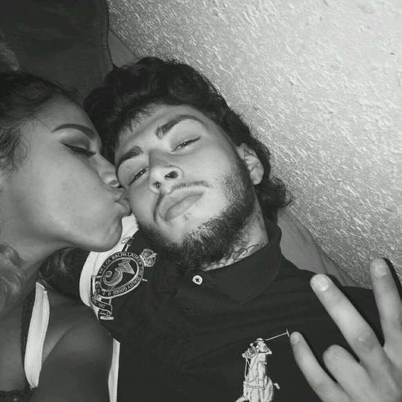 Coco Orosco - Poshmark Profile Picture of Coco Orosco (@takeabitchbt) on Poshmark