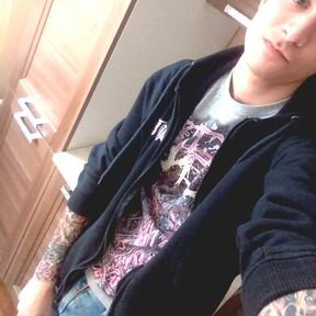 Profile Picture of DavidHell (@DavidHell666) on Twitter