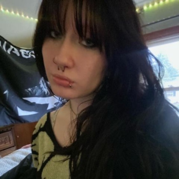 Profile Picture of Jamie Fintelmann (@jjamitha) on Poshmark