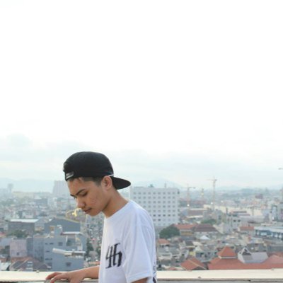 Profile Picture of Indra Hendriana (@Mandro_indra) on Twitter