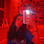 Profile Picture of Isabelle Mae White (@isabelle.whitexx) on Instagram