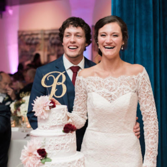 Profile Picture of Allyson Bodamer (@allysonbodamer) on Poshmark