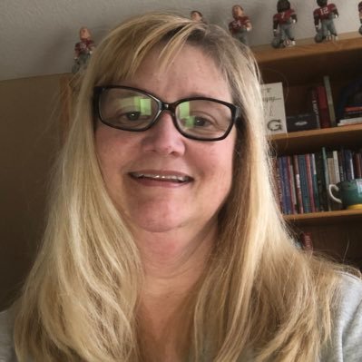 Profile Picture of Donna Bradley (@bradleydohcsd) on Twitter