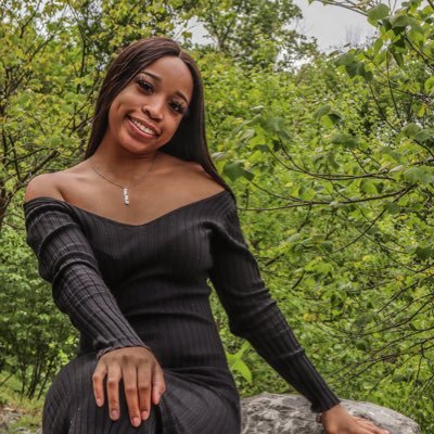 Profile Picture of Miss Banks (@change_amERIKA) on Twitter