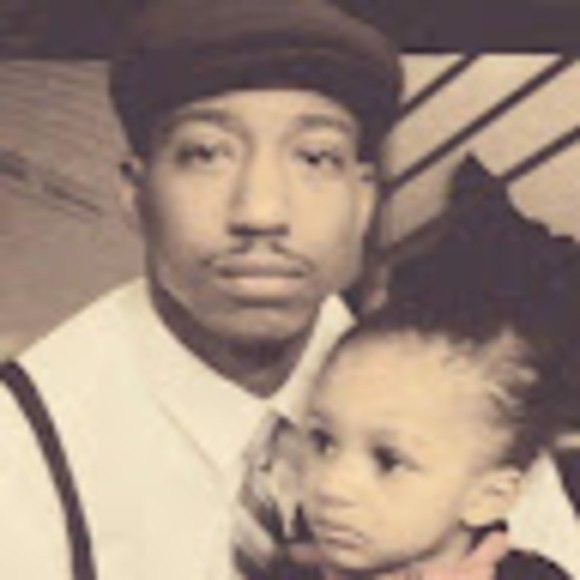 Profile Picture of Damon Paschall sr (@dtpaschallsr) on Poshmark